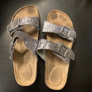 Women sandals